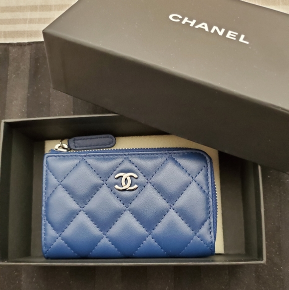 💕Traded💕CHANEL Lambskin Keyholder Card Holder - Picture 7 of 9